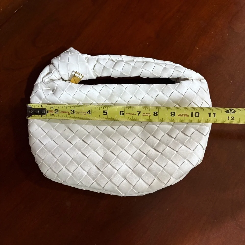White Woven Hobo Bag Mini Top Handle Chic Minimalist Resort Cute